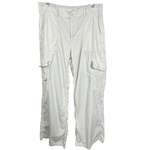 American Eagle Dreamy Drape Super High-waisted Cargo Pants‎ Sz 10 Wide Leg Cream - Picture 1 of 13